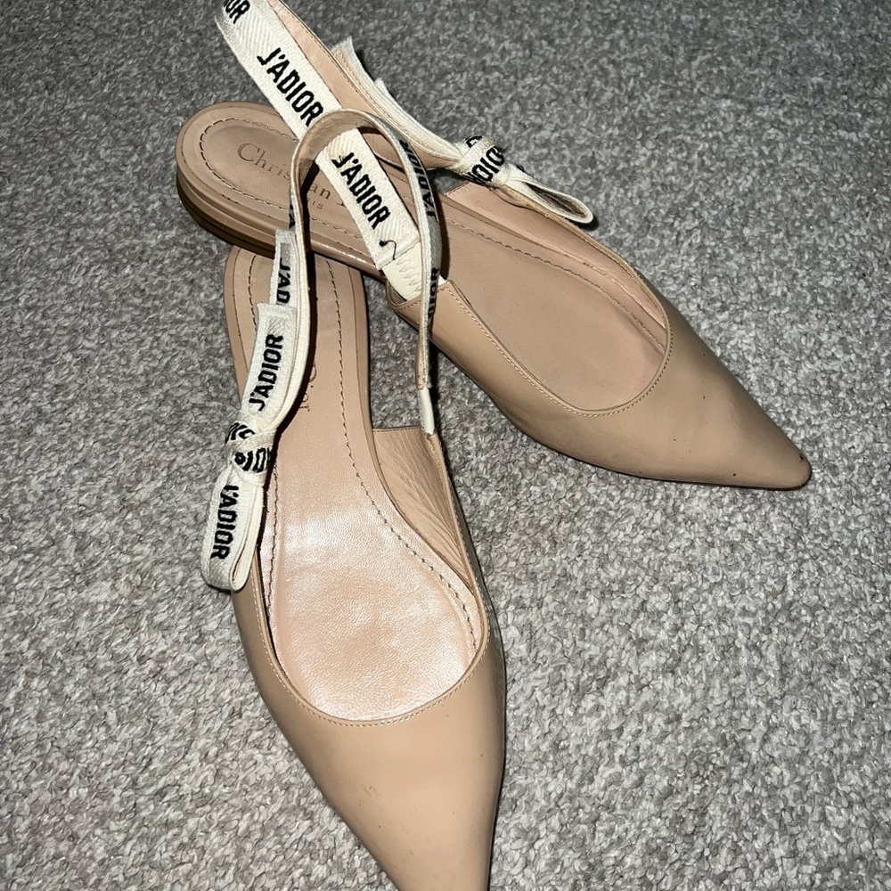 J'Adior Slingback Flat